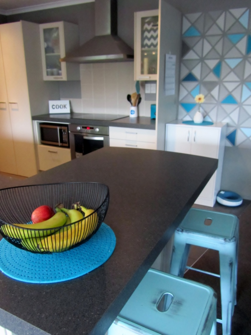 kitchen decor, feature walls, turquoise, interior ideas, kitchen renovation