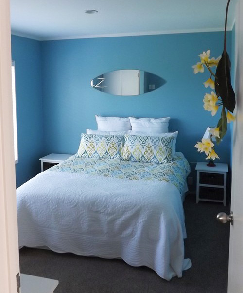 bach, tropical, surfboard, holiday house, paint ideas,paint trends