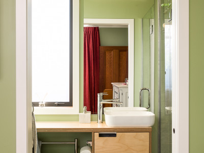 Stephanie’s post-quake overhaul honours lush surrounding 