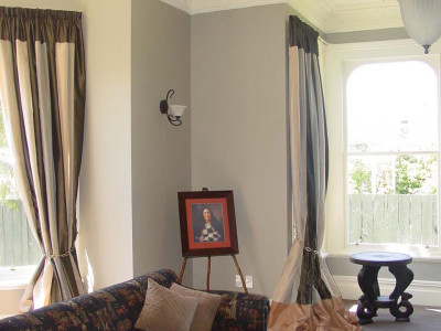 Debbie Turns Three Grotty Flats into a Magnificent Family Home