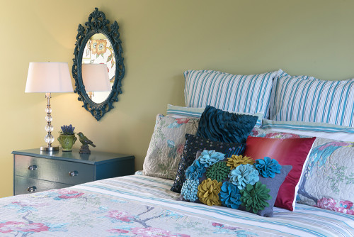 bedroom, guest bedroom, upcycled furniture, green bedroom, blue and green bedroom