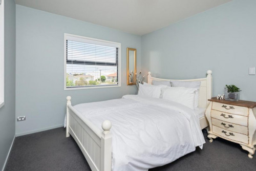 blue bedroom, blue paint, interior, beach house