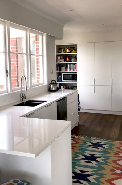 Cushla and Richard’s mid-century home beautifully blends traditional and modern Cushla and Richard’s mid-century home beautifully blends traditional and modern