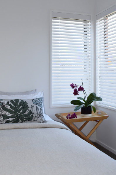 Liam’s Cambridge bungalow has been transformed by a light and earthy palette