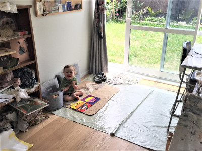 Hana and Samuel make space for six