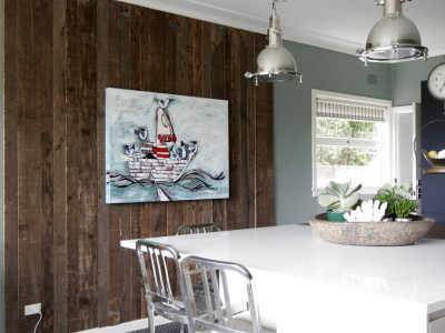 2 ultra delicious vintage-style kitchens