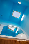 blue bathroom, skylight, blue ceiling, ombre walls, ombre blue, painting ombre 