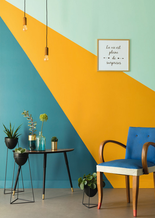 unique wallpaper ideas, wallpaper diy, wallpapered lounge, wallpaper feature, wallpaper feature wall