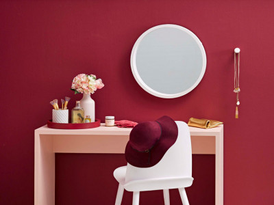 Rethinking pink and red walls