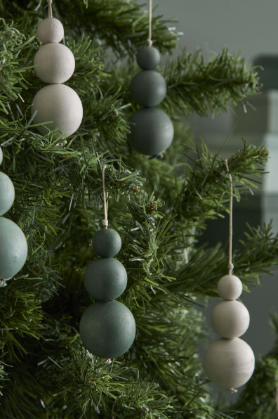 Gift yourself a colourful Christmas