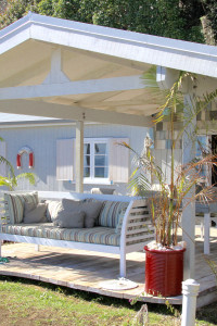 Go beachy chic Hamptons-style