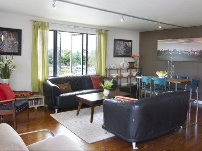 Cate turns ugly into snuggly Cate turns ugly into snuggly