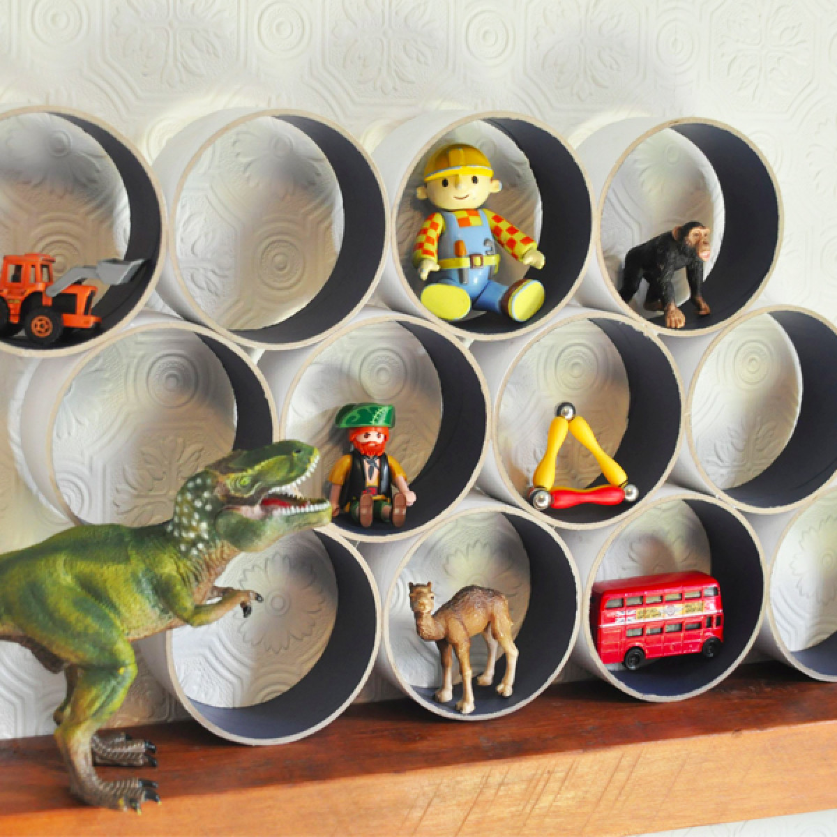2 ways with old postal tubes Habitat by Resene