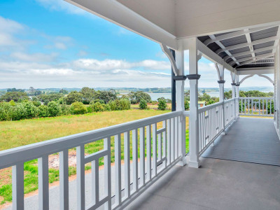 Three storey 110-year-old villa is rejuvenated with Resene paints after surviving tornado and 600km relocation Three storey 110-year-old villa is rejuvenated with Resene paints after surviving tornado and 600km relocation