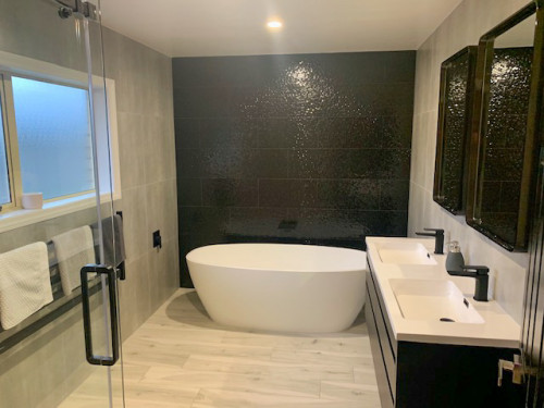 Monochrome Bathroom, Black and White, Black Tiles, Modern Bathroom, Metallics