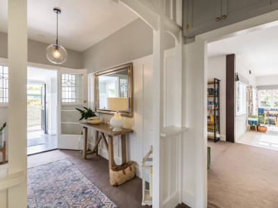 Laura and Jarred bring a colour boost to this beautiful Californian bungalow Laura and Jarred bring a colour boost to this beautiful Californian bungalow