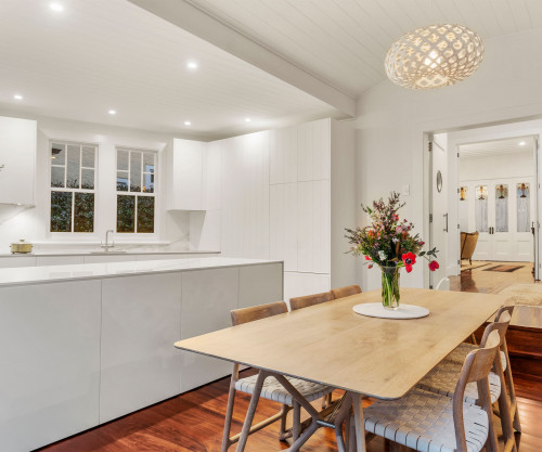 Resene Eighth Thorndon Cream kitchen