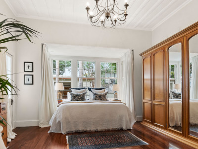 Modern meets heritage in this 1912 transitional villa renovation Modern meets heritage in this 1912 transitional villa renovation