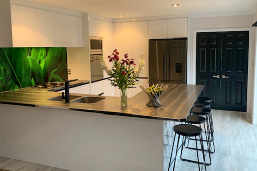 #KitchenRenovation #BlackandWhiteKitchen #DIYChalkboard #OpenPlanKitchen