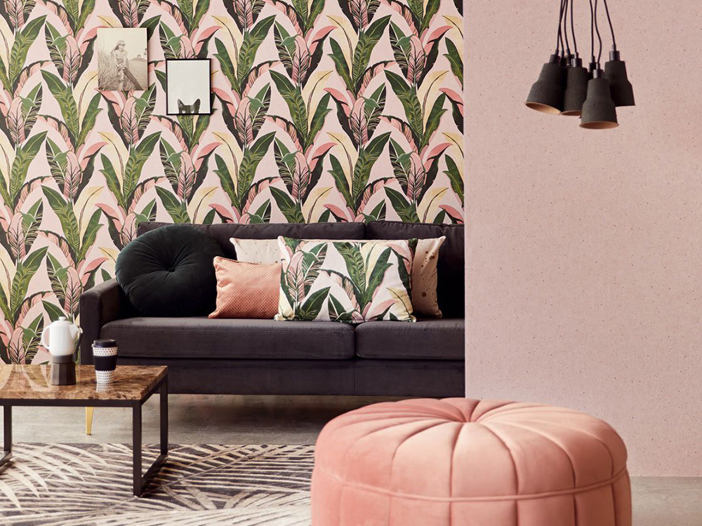 Transport Yourself To The Tropics With These Lush Wallpaper Designs 