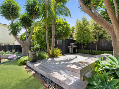 Exterior inspiration: Patio perfection in a 1930s bungalow Exterior inspiration: Patio perfection in a 1930s bungalow