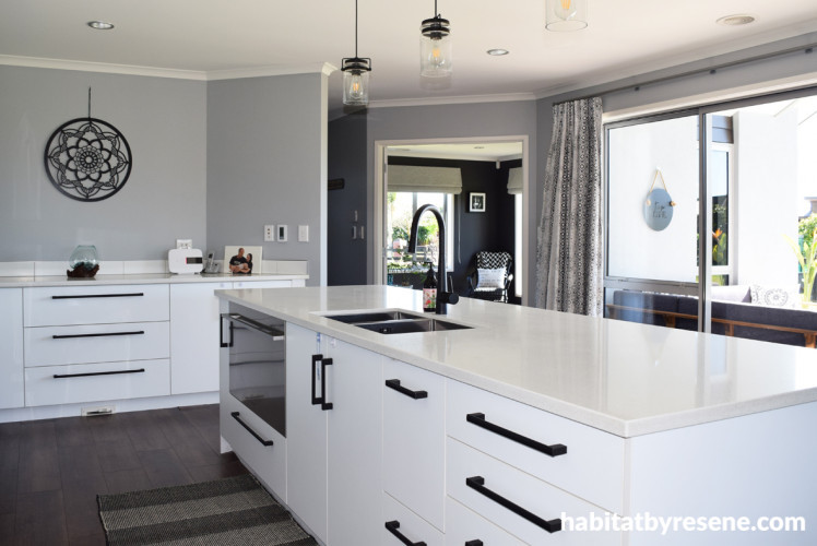 Modern Kitchen, Renovated Kitchen, Monochrome Kitchen, Grey and White