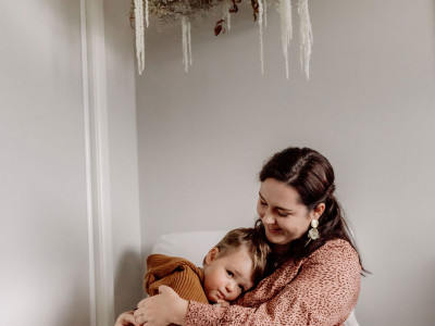 Hamptons with a country twist: This serene new build glows with touches of Resene Foggy Grey and Resene Robin Egg Blue Hamptons with a country twist: This serene new build glows with touches of Resene Foggy Grey and Resene Robin Egg Blue